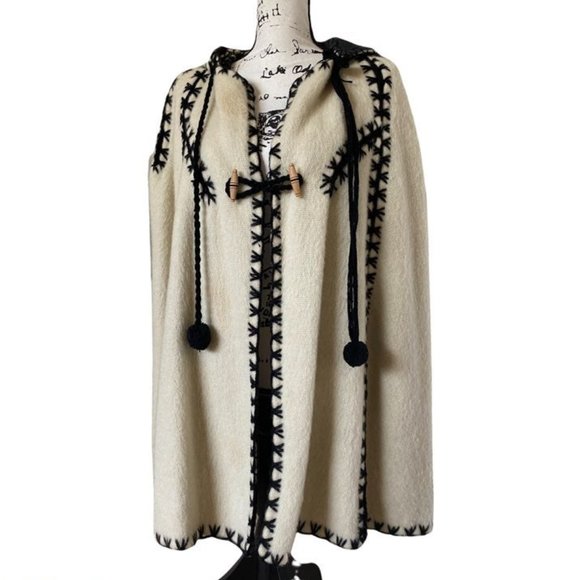 Vintage Boho Cape | White Black Embroidered Trim Warm Nordic Wool Hooded Poncho - Picture 9 of 9